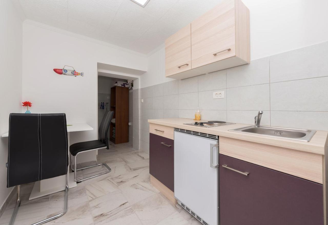 Apartments Calla Makarska Bagian luar foto