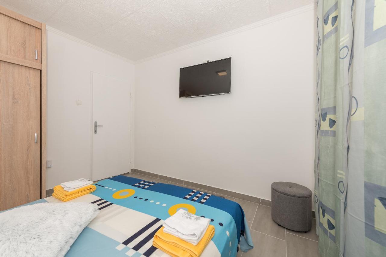 Apartments Calla Makarska Bagian luar foto