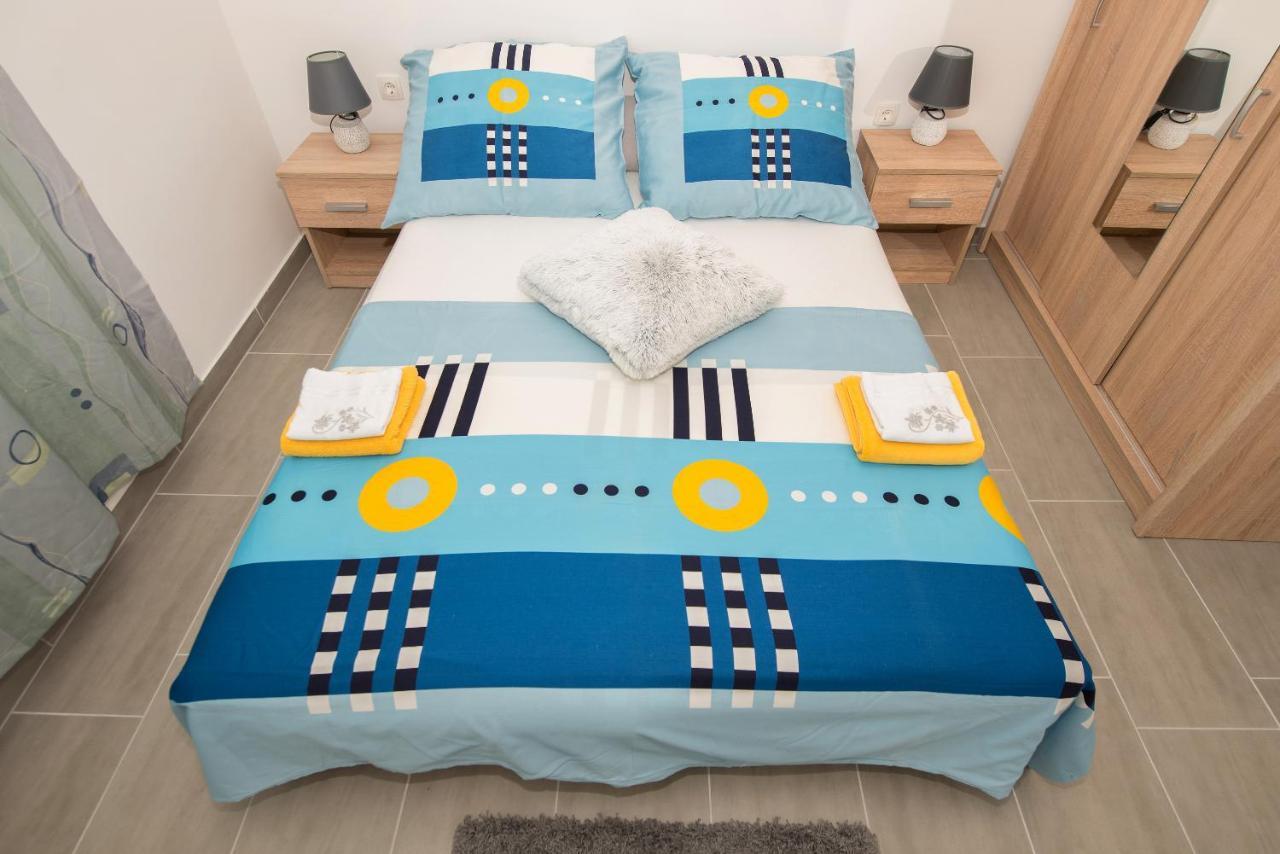 Apartments Calla Makarska Bagian luar foto